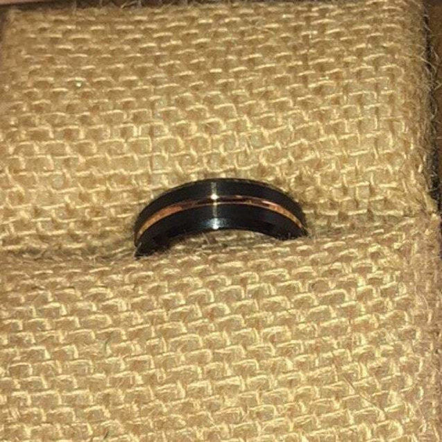 POLLO Beveled Black Tungsten Ring w/ Rose Gold Grooved Center 6mm & 8mm